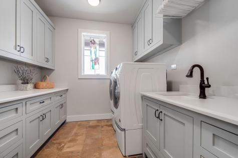 220 N Spies Ridge Drive Fredericksburg TX 78624
