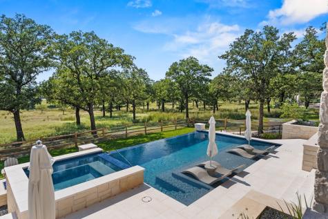 112 Spicewood Trail Fredericksburg TX 78624