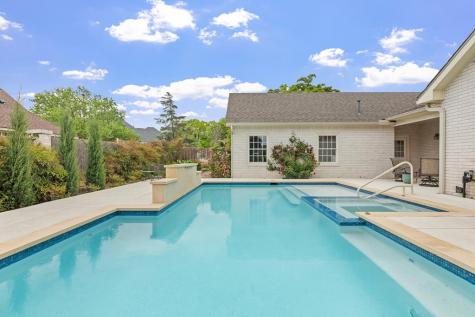 2208 Amberstone Fredericksburg TX 78624