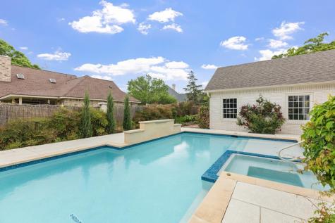 2208 Amberstone Fredericksburg TX 78624