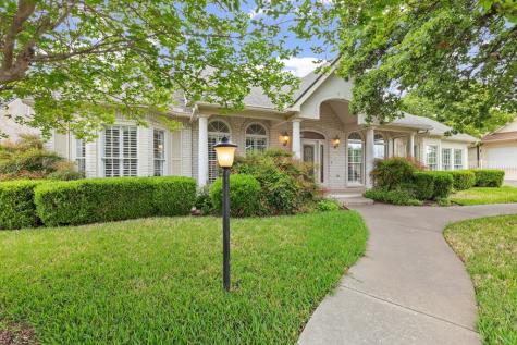 2208 Amberstone Fredericksburg TX 78624