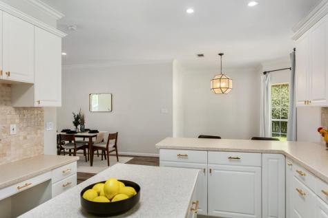 803 N Bowie Fredericksburg TX 78624