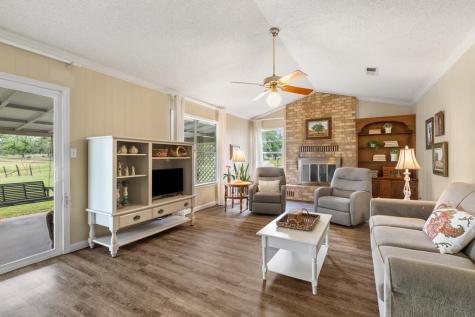 178 Ragland Lane Fredericksburg TX 78624
