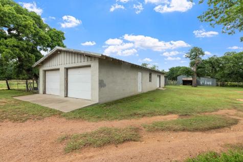 178 Ragland Lane Fredericksburg TX 78624