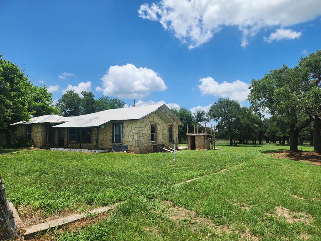 421 E Fm 501 Cherokee TX 76832