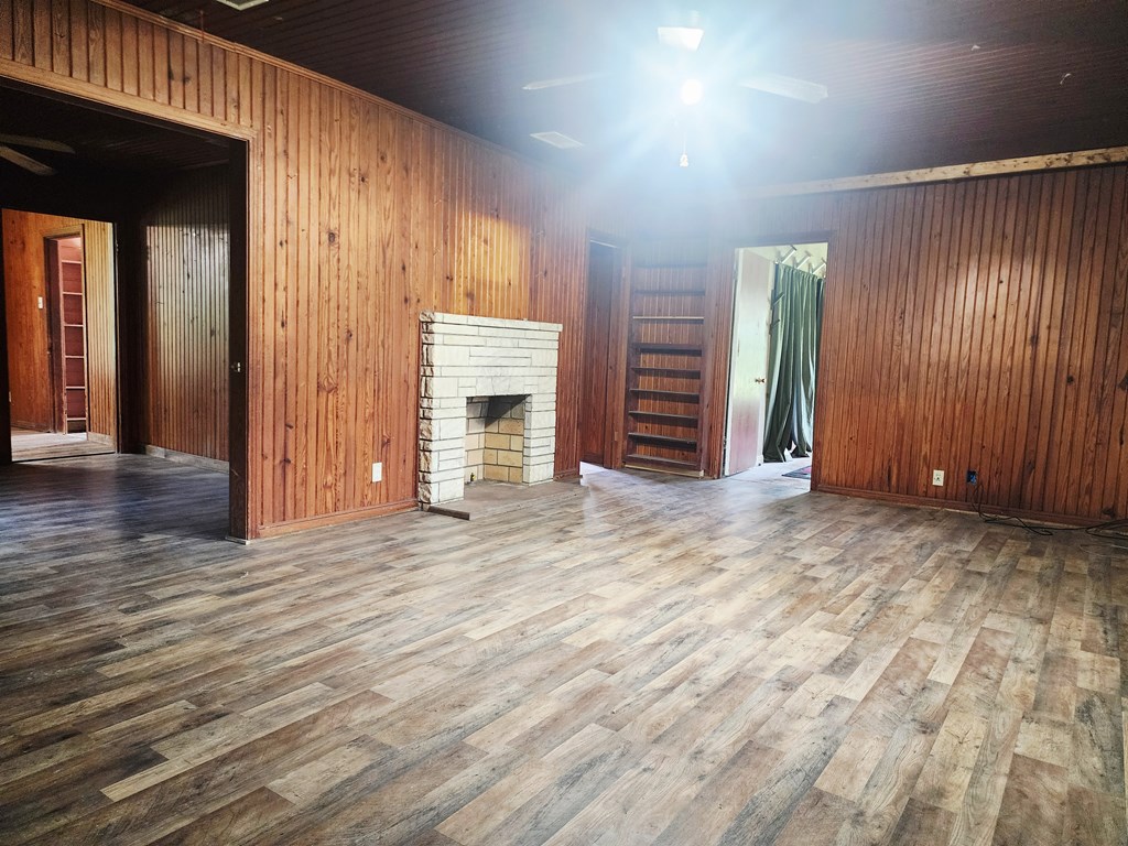 421 E Fm 501 Cherokee TX 76832