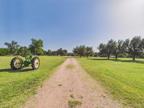 1983 Wendel Ahrens Road Fredericksburg TX 78624