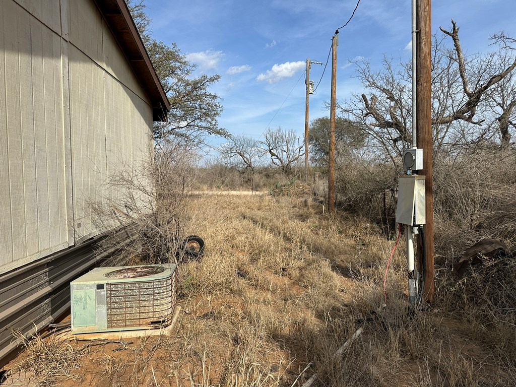 24980 Us Highway 377 London TX 76854