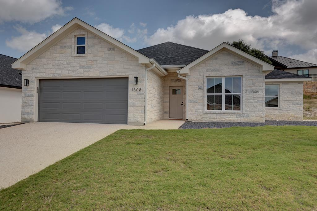 1808 N Chateau Lane Kerrville TX 78028