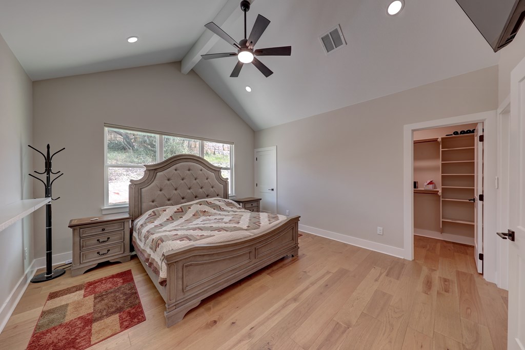 1808 N Chateau Lane Kerrville TX 78028