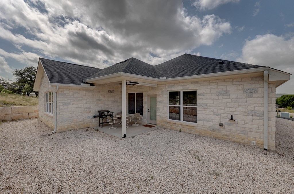 1808 N Chateau Lane Kerrville TX 78028