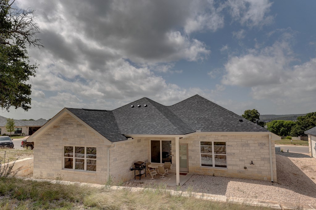 1808 N Chateau Lane Kerrville TX 78028