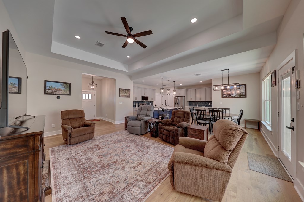 1808 N Chateau Lane Kerrville TX 78028
