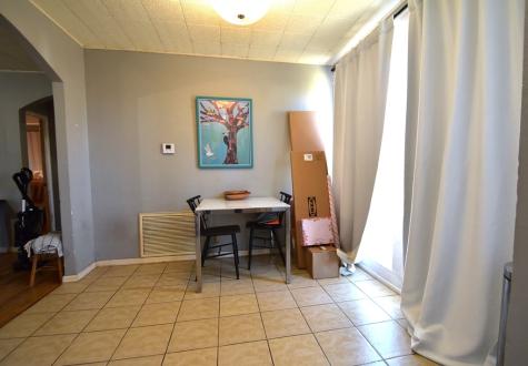 806 N Crockett Street Fredericksburg TX 78624