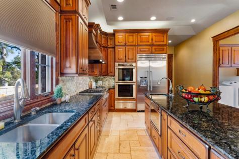 170 Goose Landing Way Harper TX 78631
