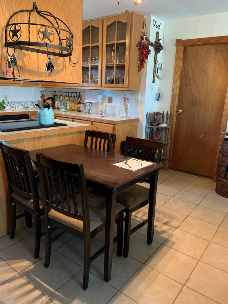 904 Carey Avenue Brady TX 76825