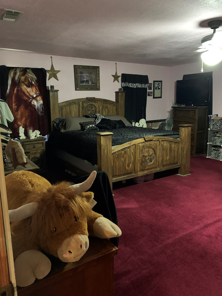 904 Carey Avenue Brady TX 76825