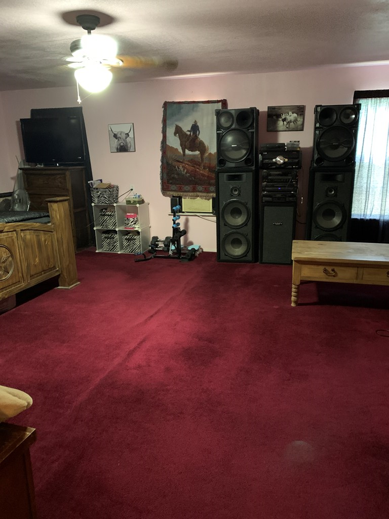 904 Carey Avenue Brady TX 76825