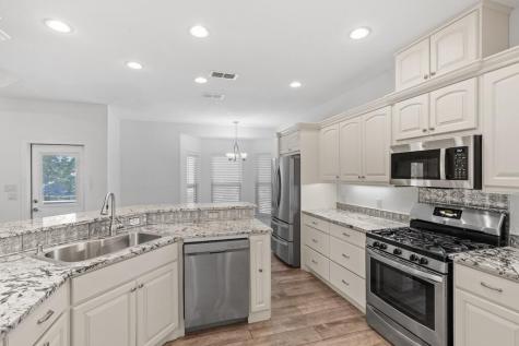 143 Stonewood Fredericksburg TX 78624