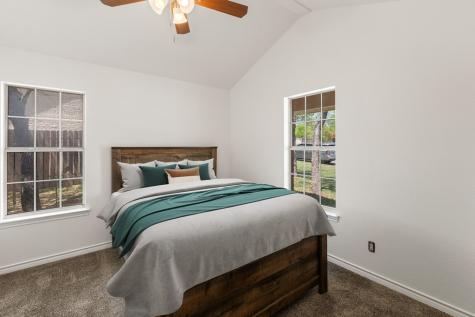 200 Red Oak Lane Ingram TX 78025