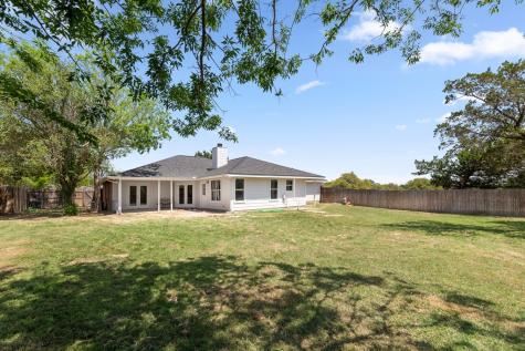 200 Red Oak Lane Ingram TX 78025