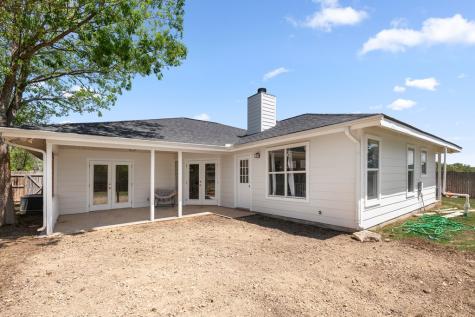 200 Red Oak Lane Ingram TX 78025
