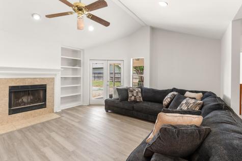 200 Red Oak Lane Ingram TX 78025