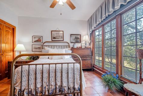 815 Oxen Trail Fredericksburg TX 78624
