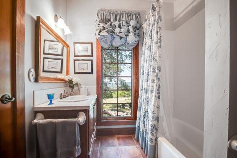 815 Oxen Trail Fredericksburg TX 78624