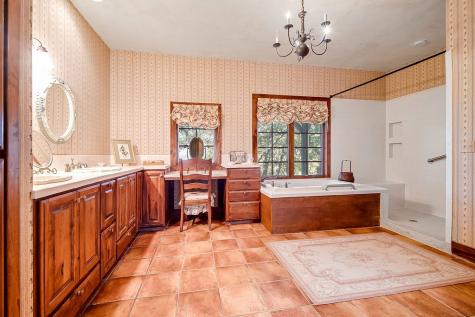 815 Oxen Trail Fredericksburg TX 78624