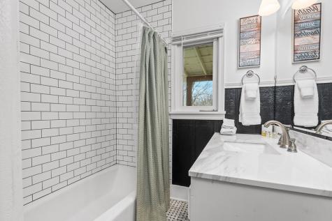 510 S Olive Street Fredericksburg TX 78624