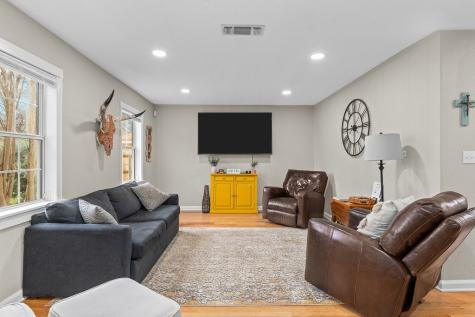 510 S Olive Street Fredericksburg TX 78624