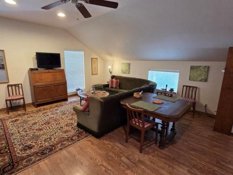 109 W Travis Street Fredericksburg TX 78624