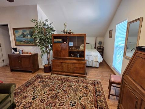 109 W Travis Street Fredericksburg TX 78624