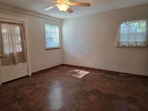 109 W Travis Street Fredericksburg TX 78624