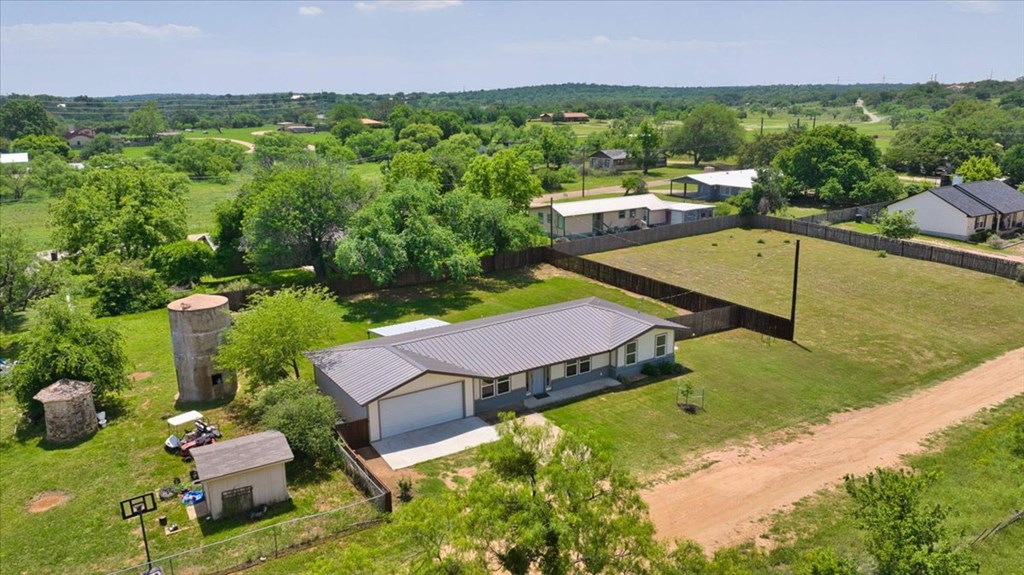 1211 Collins Street Mason TX 76856