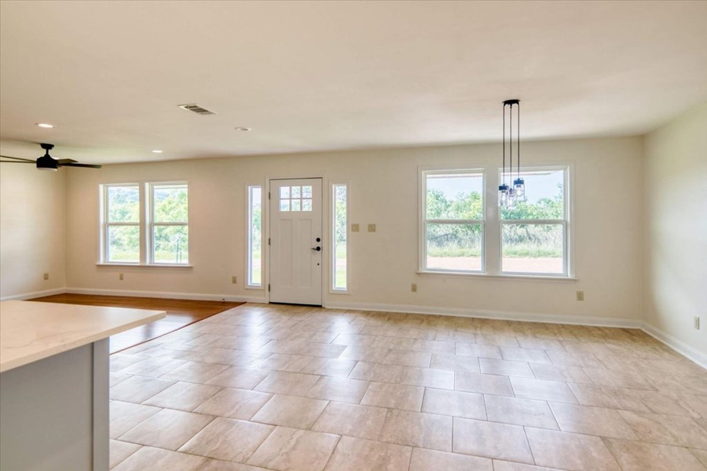1211 Collins Street Mason TX 76856