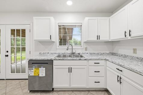 301 N Manor Drive Kerrville TX 78028