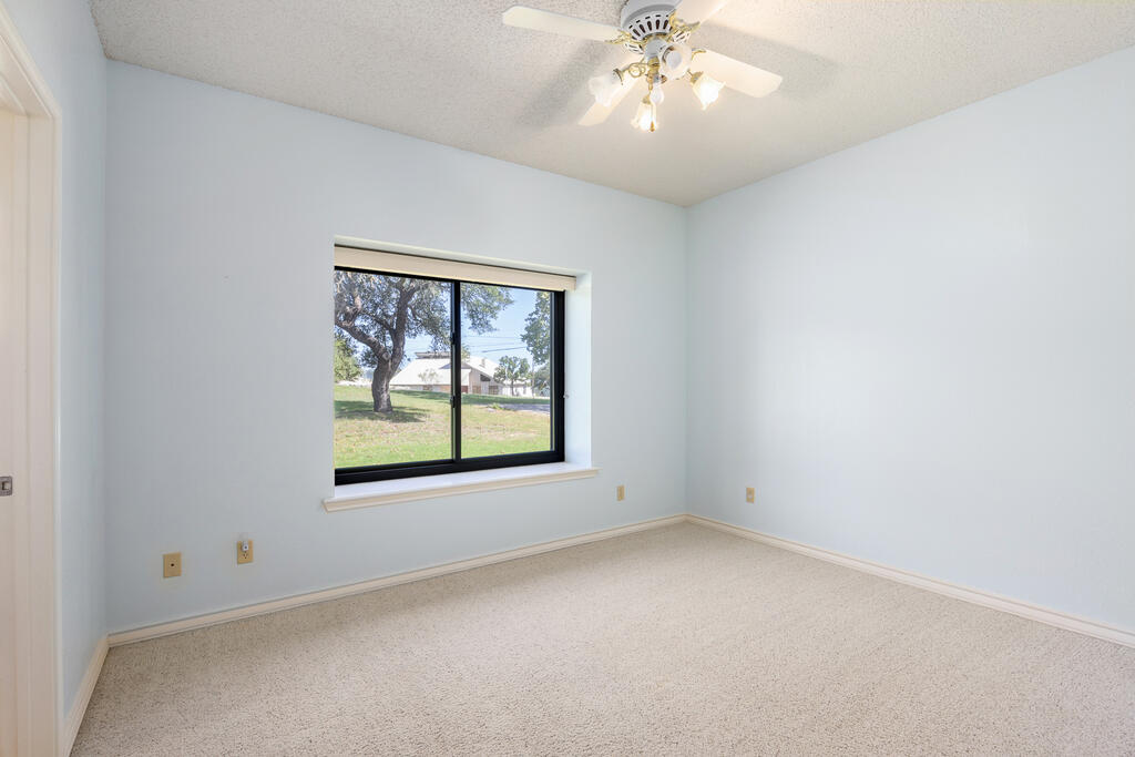 103 Crockett Drive Kerrville TX 78028
