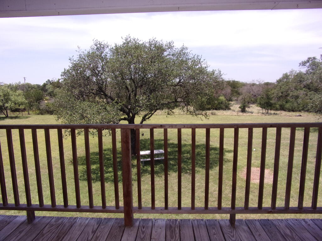 179 S Two Friends Trail Johnson City TX 78636