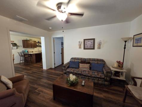 1006 E Highway Street Fredericksburg TX 78624
