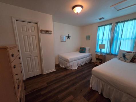 1006 E Highway Street Fredericksburg TX 78624