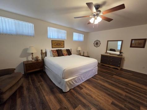 1006 E Highway Street Fredericksburg TX 78624