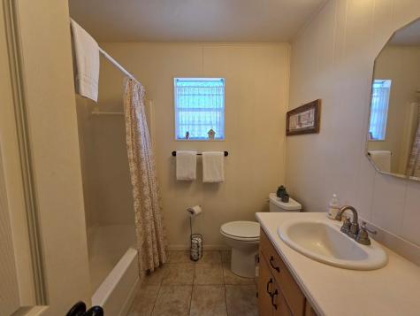 1006 E Highway Street Fredericksburg TX 78624