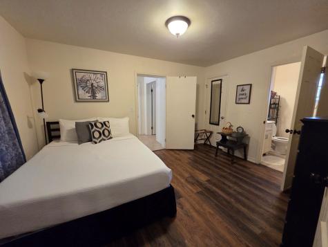 1006 E Highway Street Fredericksburg TX 78624