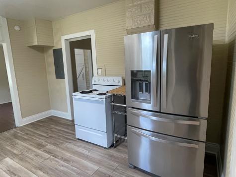 422 S Orange Street Fredericksburg TX 78624