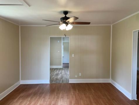 422 S Orange Street Fredericksburg TX 78624