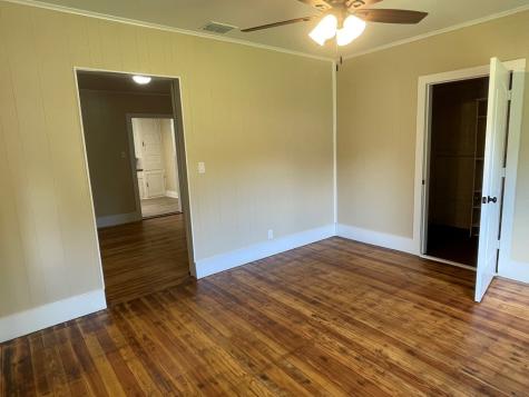 422 S Orange Street Fredericksburg TX 78624