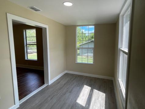 422 S Orange Street Fredericksburg TX 78624