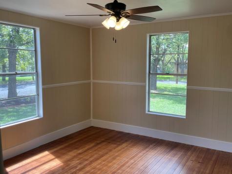 422 S Orange Street Fredericksburg TX 78624